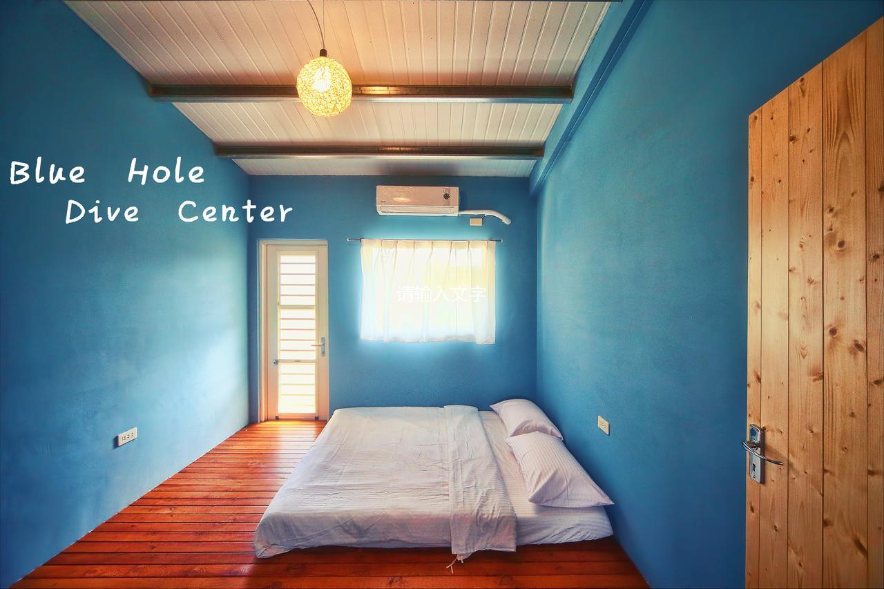 藍洞潛水blue Hole Dive Center Bed and Breakfast Heng-ch'un Rum bild