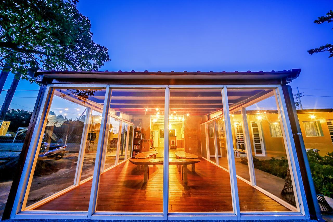 藍洞潛水blue Hole Dive Center Bed and Breakfast Heng-ch'un Exteriör bild